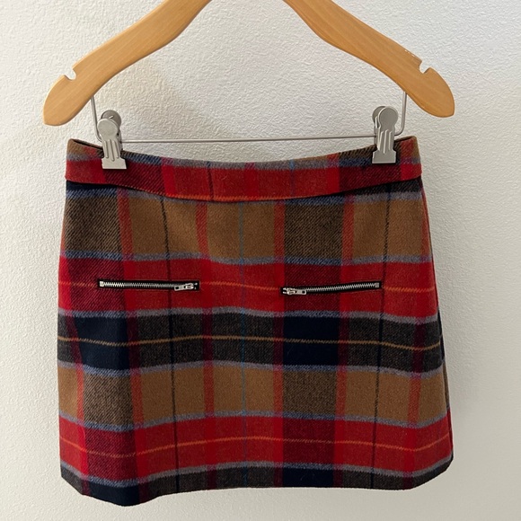 Dresses & Skirts - Marlowe& Graham wool like skirt